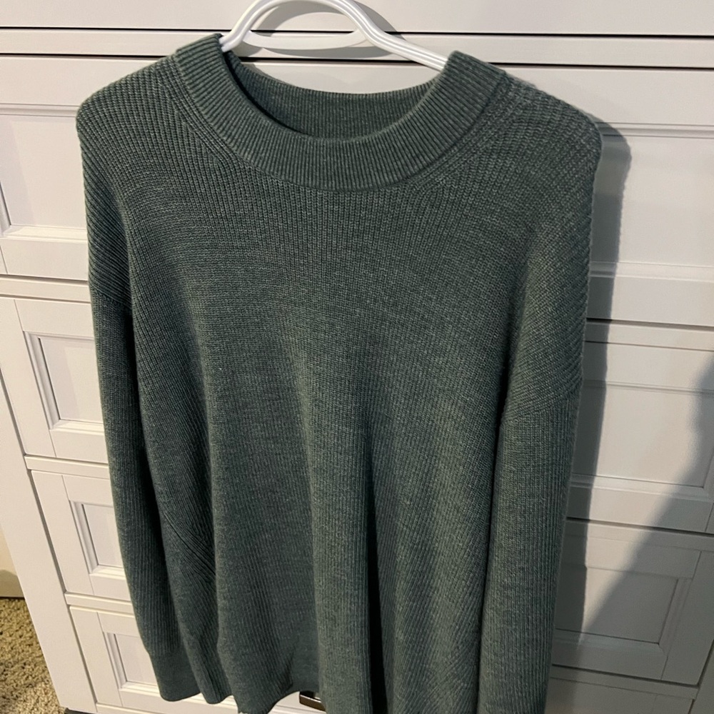 Men's Green Sweater